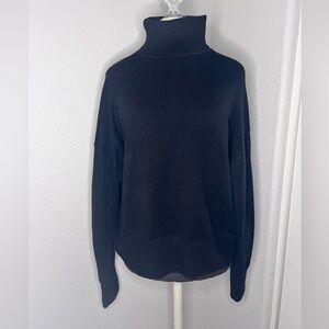 H&M Oversized Turtleneck Sweater Size Large